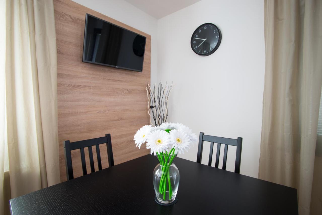 Apartment Beautiful Lake View Bled Bagian luar foto